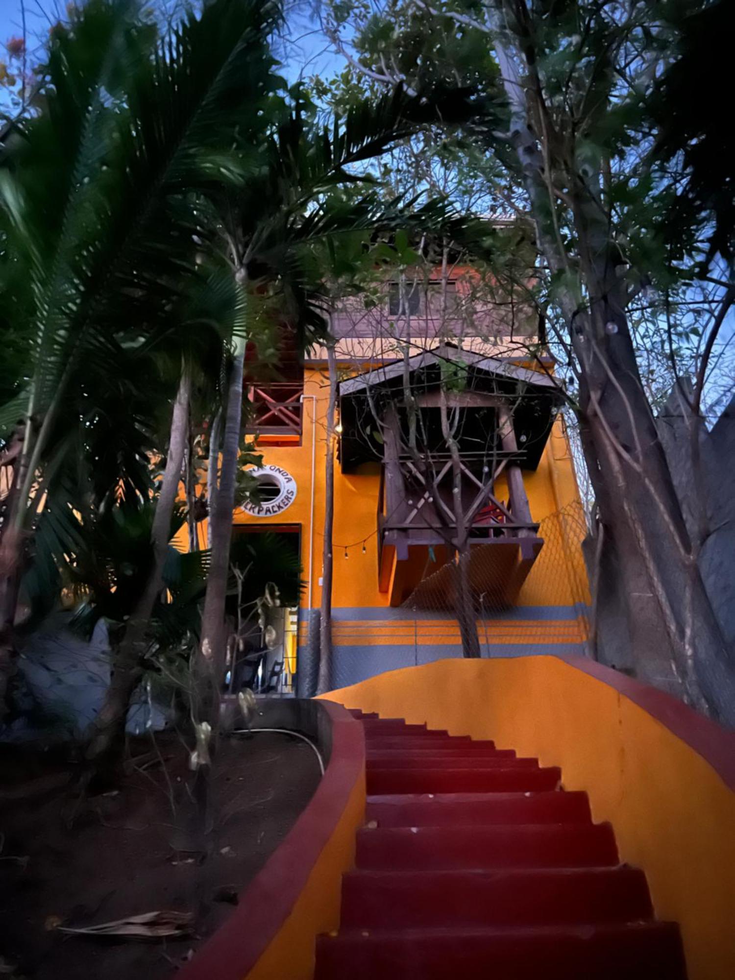 מלון סן חואן דל סור Buena Onda Backpackers מראה חיצוני תמונה